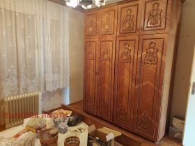 2 slaapkamers Tri tsjutsjura - sever, Stara Zagora 9