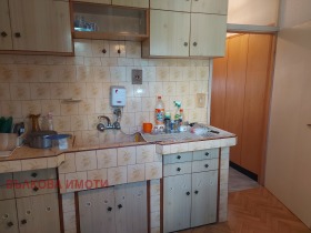 2 bedroom Tri chuchura - sever, Stara Zagora 14