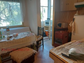 2 chambres Tri tchoutchoura - sever, Stara Zagora 11