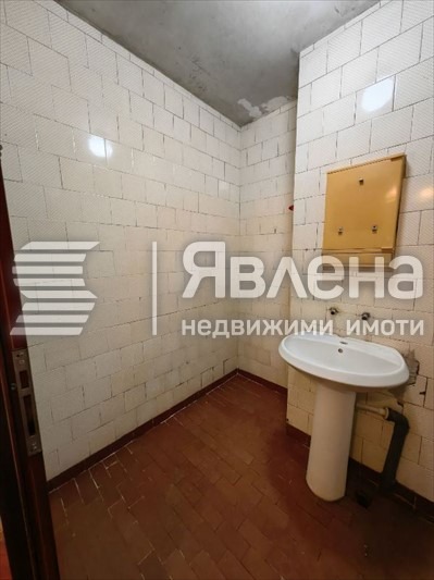Продава  3-стаен град Благоевград , Еленово 2 , 84 кв.м | 60723353 - изображение [11]