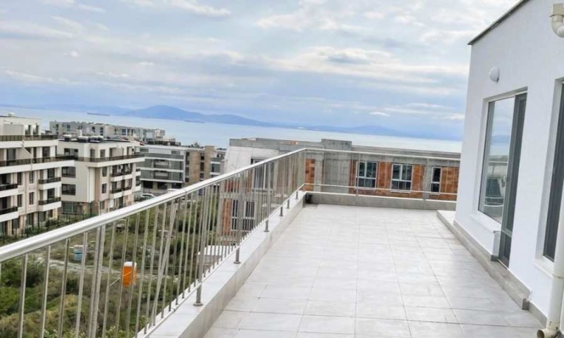 Продава 4-СТАЕН, гр. Бургас, Сарафово