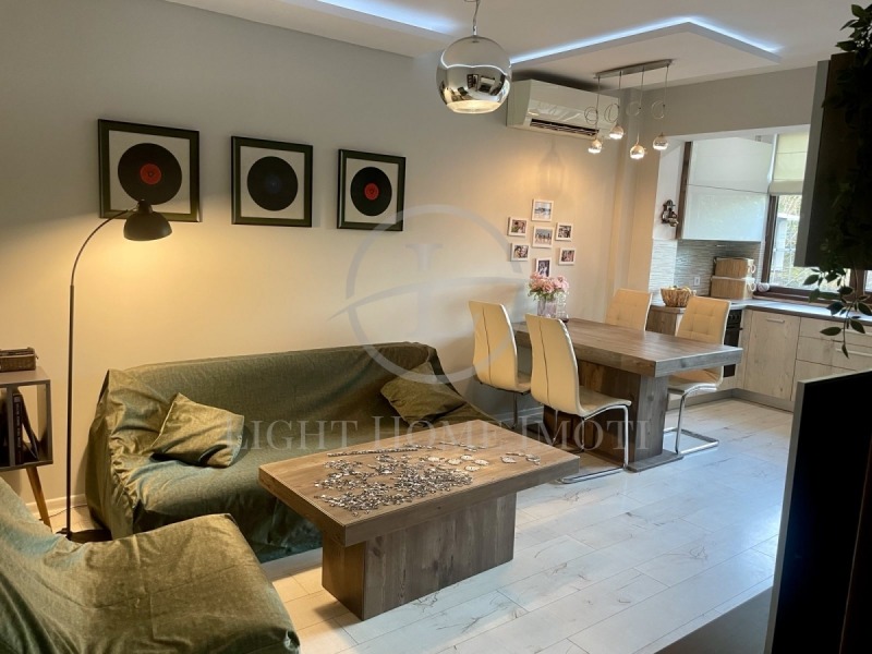 Zu verkaufen  3+ Schlafzimmer Plowdiw , Trakija , 86 qm | 79222159