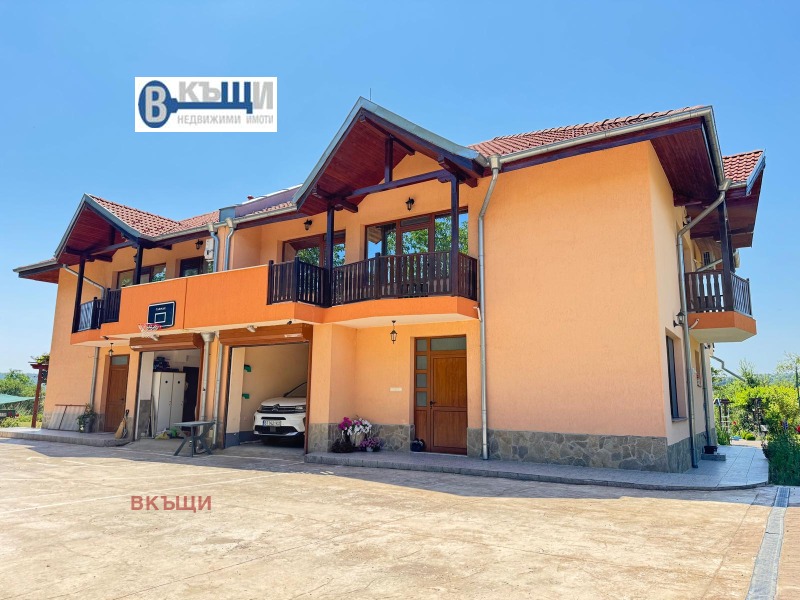 In vendita  Casa Veliko Tarnovo , Tsentar , 440 mq | 10589227