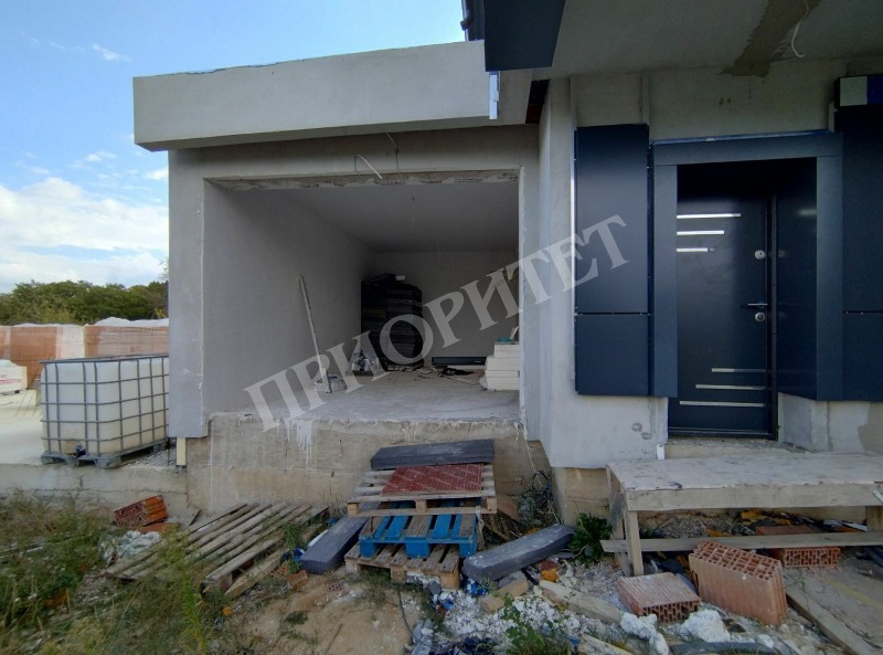 Продава  Къща област Варна , с. Приселци , 183 кв.м | 79210273 - изображение [6]