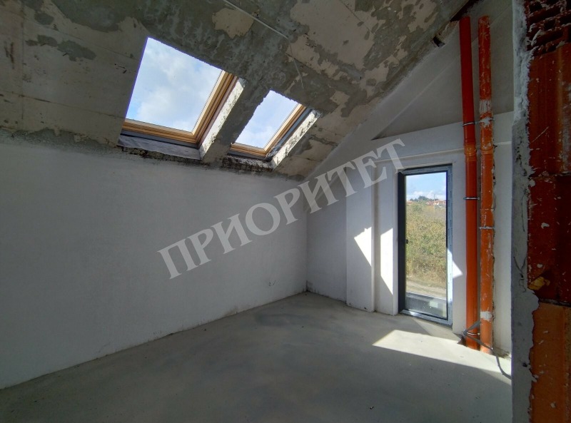 Продава  Къща област Варна , с. Приселци , 183 кв.м | 79210273 - изображение [8]