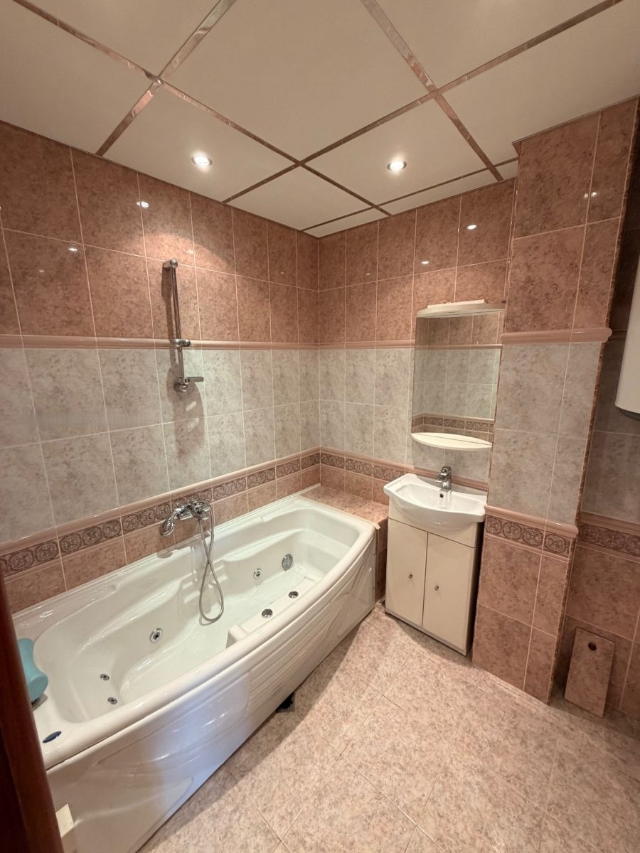Продава МНОГОСТАЕН, гр. Варна, ХЕИ, снимка 8 - Апартаменти - 56724168