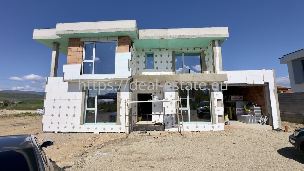 Продава КЪЩА, гр. Благоевград, Грамада