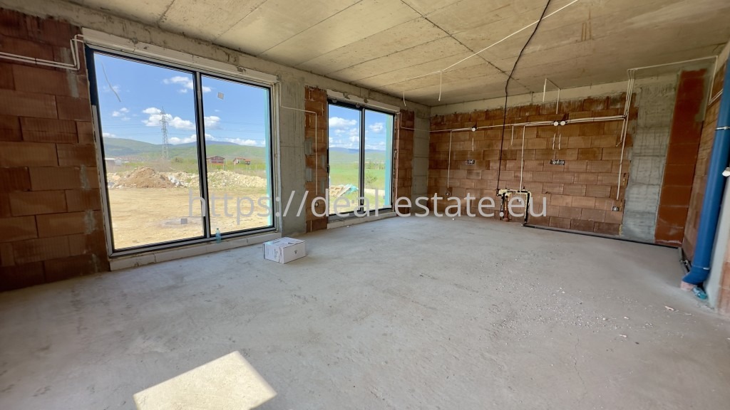 Продава КЪЩА, гр. Благоевград, Грамада, снимка 2 - Къщи - 51885861