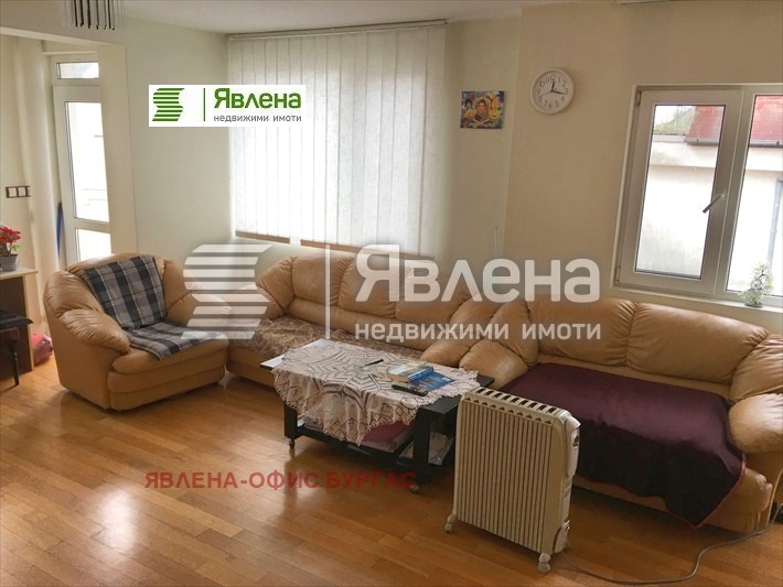 Продава 2-СТАЕН, гр. Бургас, Възраждане, снимка 4 - Aпартаменти - 48646075