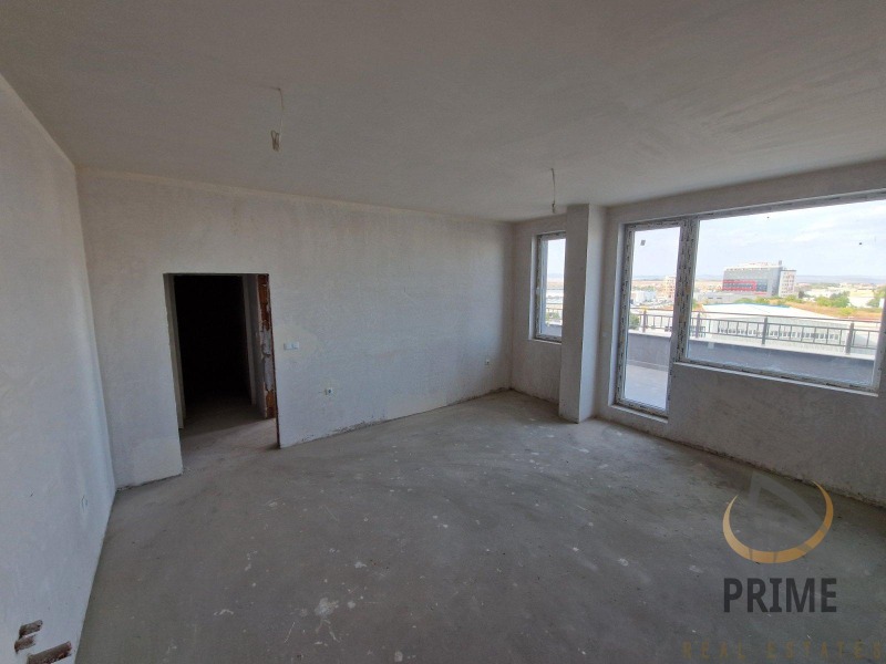 Продава  2-стаен град Бургас , Славейков , 97 кв.м | 30184898