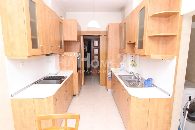 Продава  3-стаен град София , Център , 105 кв.м | 23858067