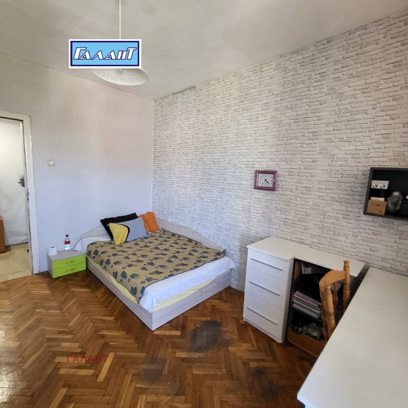 Продава 3-СТАЕН, гр. Варна, Базар Левски, снимка 3 - Апартаменти - 52597548