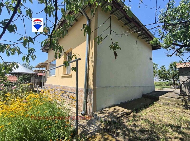 Продава  Къща област Русе , с. Тръстеник , 50 кв.м | 89099099