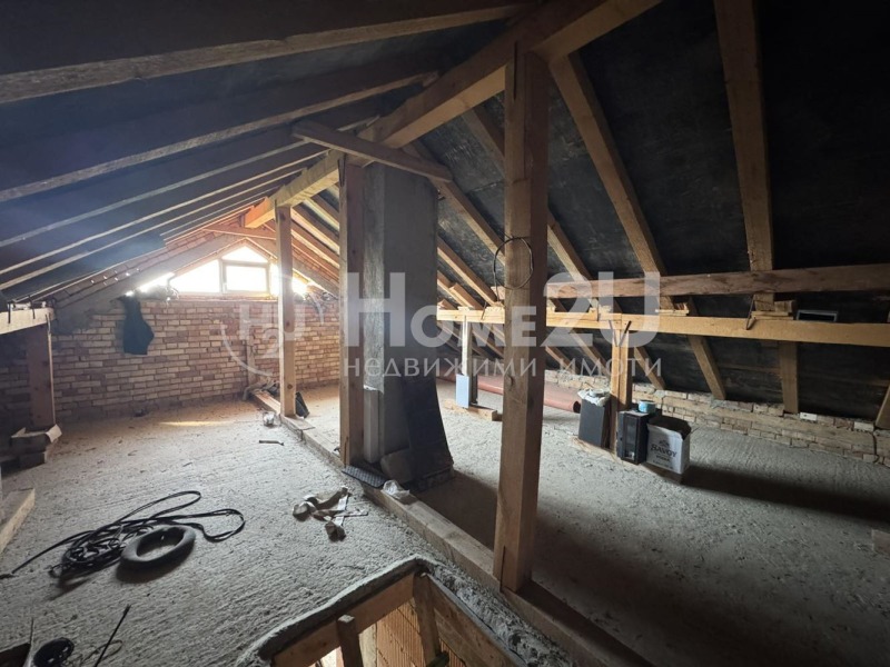 Продава КЪЩА, гр. Варна, м-т Боровец - юг, снимка 11 - Къщи - 52145277