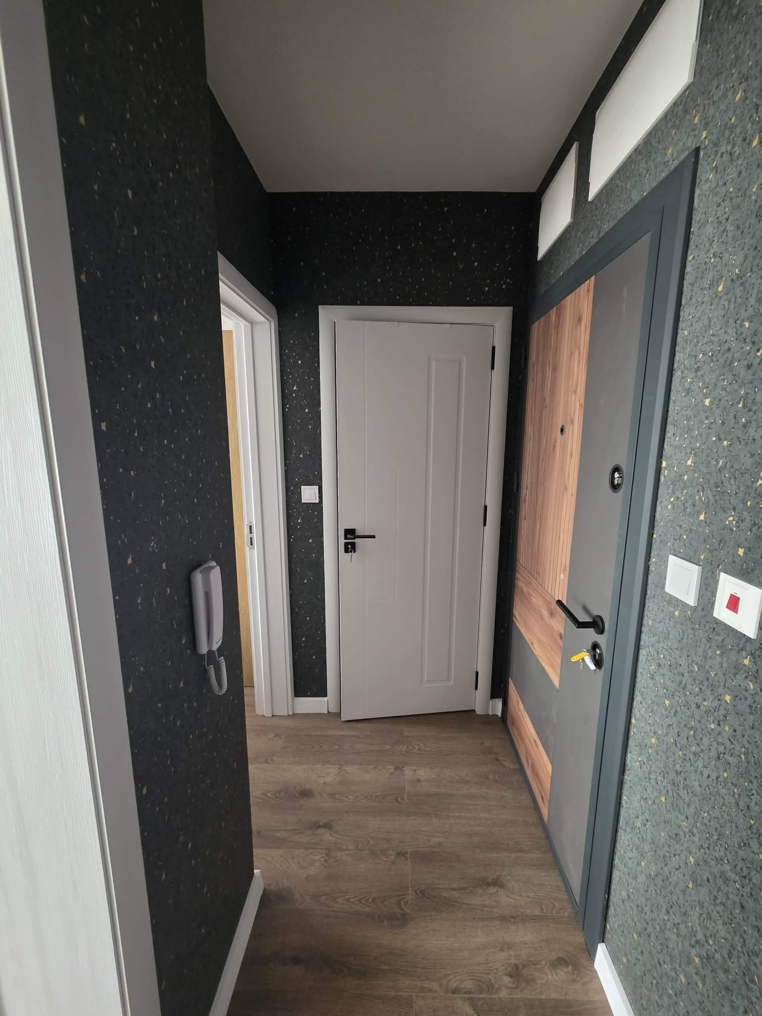 Продава 2-СТАЕН, гр. Хасково, Център, снимка 9 - Апартаменти - 53717541