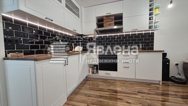 Продава  3-стаен град Варна , Завод Дружба , 80 кв.м | 21350529