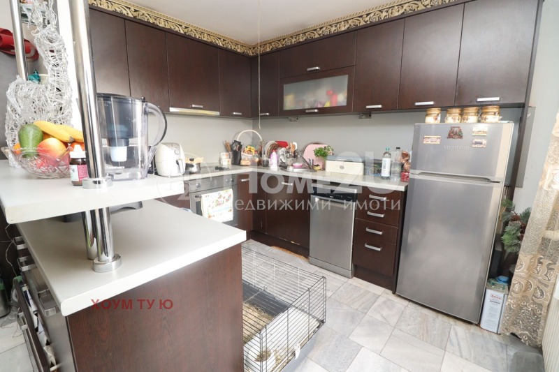 Продава 3-СТАЕН, гр. София, Стрелбище, снимка 2 - Апартаменти - 52721222