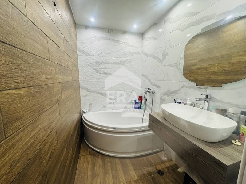 Продава МНОГОСТАЕН, гр. Варна, Възраждане 4, снимка 10 - Апартаменти - 52207291