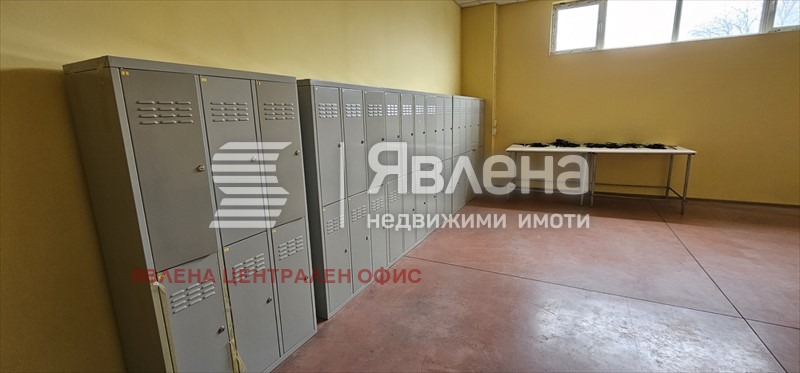 Продава ПРОМ. ПОМЕЩЕНИЕ, с. Мусачево, област София област, снимка 14 - Производствени сгради - 54071938