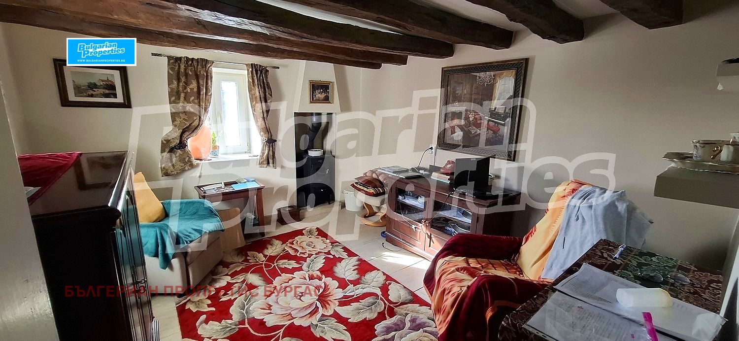Продава КЪЩА, с. Светлина, област Бургас, снимка 4 - Къщи - 56109187