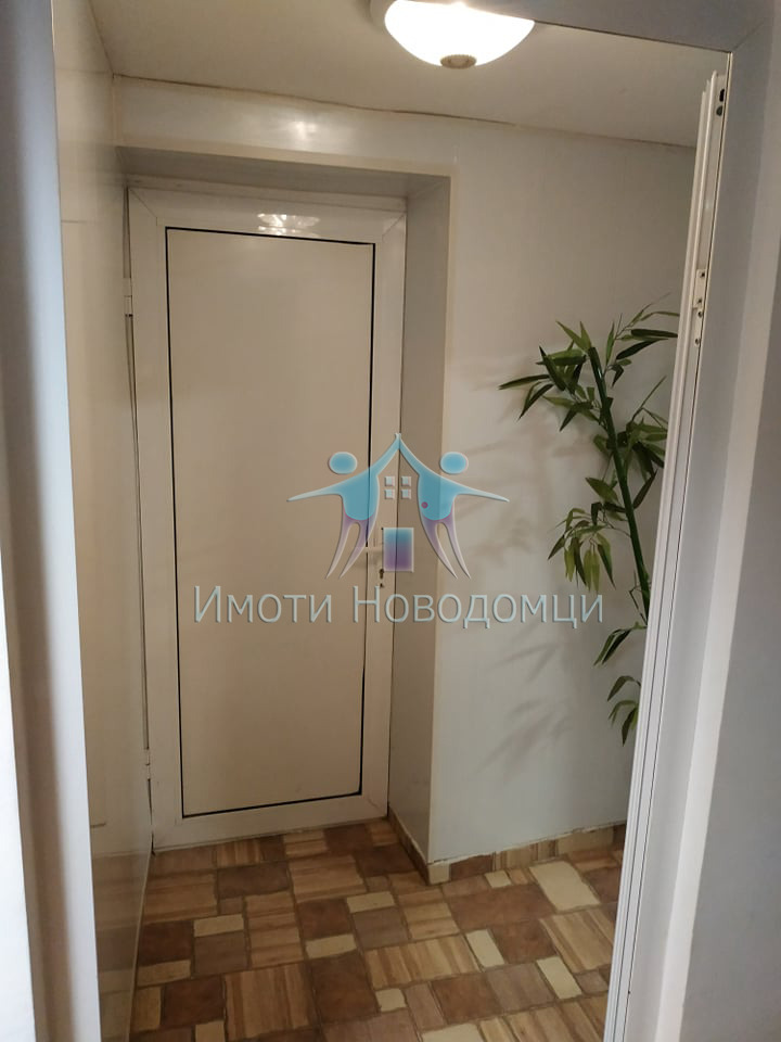 Te koop  Kantoor Sjumen , Tsentar , 90 m² | 54163942 - afbeelding [3]