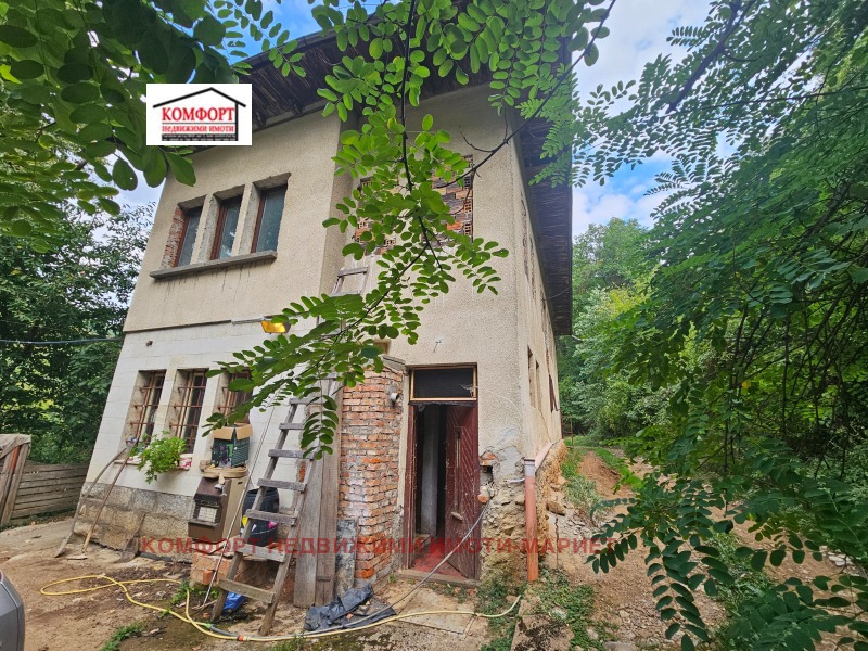 Продава КЪЩА, област Ловеч, с. Гложене • 142000 € / 277727.86 лв. • 13413852 1