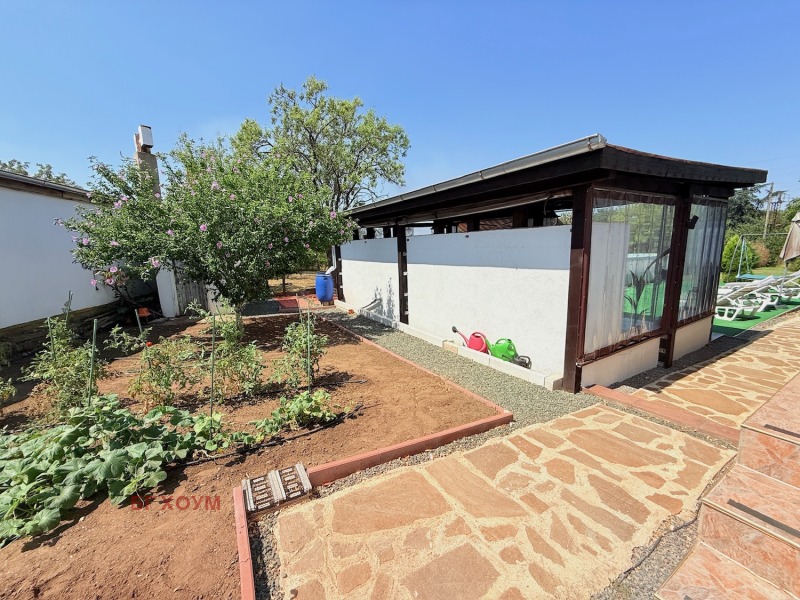Продава КЪЩА, гр. Бургас, с. Изворище, снимка 3 - Къщи - 52152093