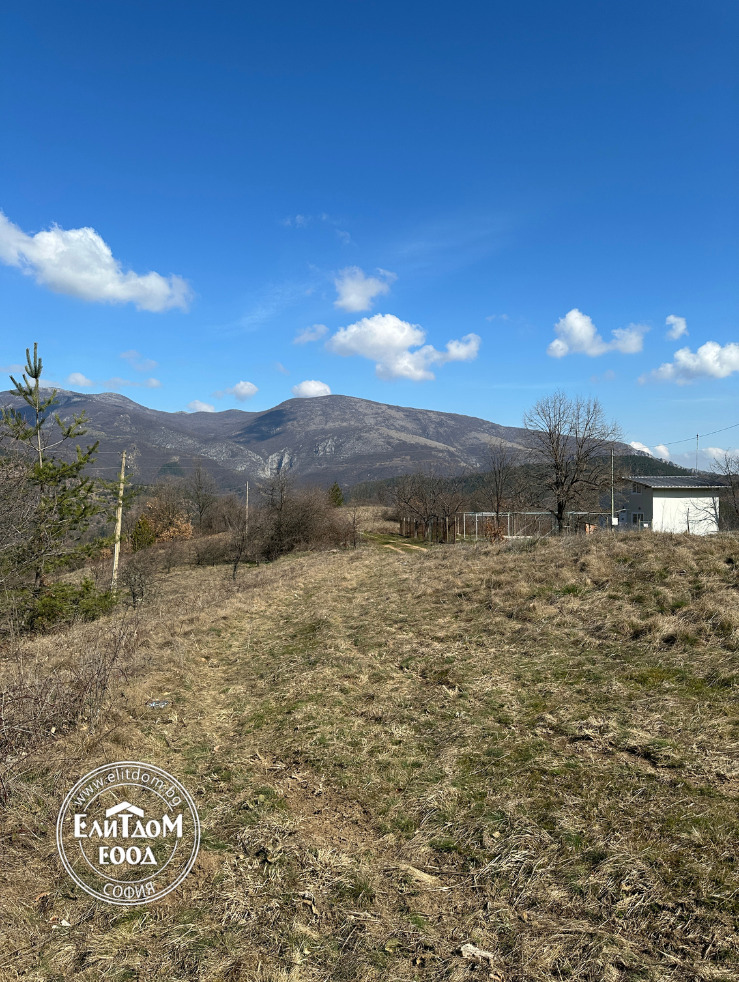 Продава ВИЛА, с. Зверино, област Враца, снимка 8 - Вили - 54671846
