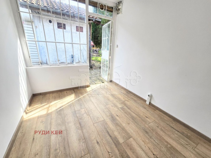 Продава МАГАЗИН, гр. Варна, Владислав Варненчик 1, снимка 4 - Магазини - 53562704