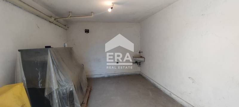 Продава ГАРАЖ, ПАРКОМЯСТО, гр. Русе, Широк център, снимка 4 - Гаражи и паркоместа - 52605054