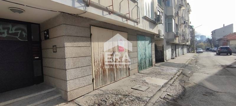 Продава ГАРАЖ, ПАРКОМЯСТО, гр. Русе, Широк център, снимка 3 - Гаражи и паркоместа - 52605054