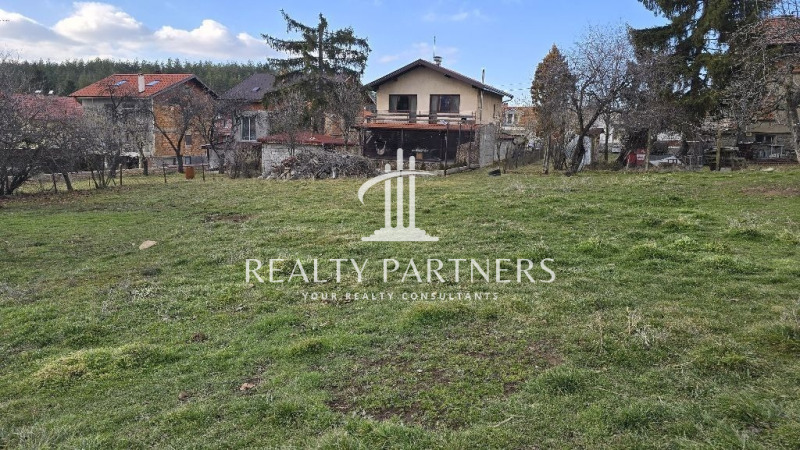 Продава  Парцел, област Перник, с. Кладница •  125 000 EUR • ID 63089031 — holmes.bg - [1] 