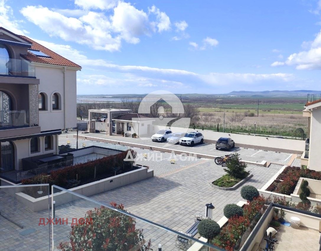 Продава 4-СТАЕН, с. Кошарица, област Бургас, снимка 10 - Апартаменти - 54348609