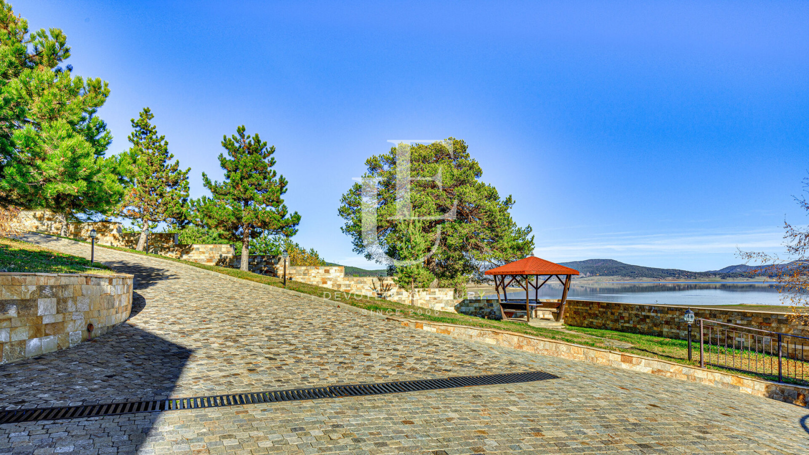 Продава КЪЩА, гр. Велинград, област Пазарджик, снимка 2 - Къщи - 56214884