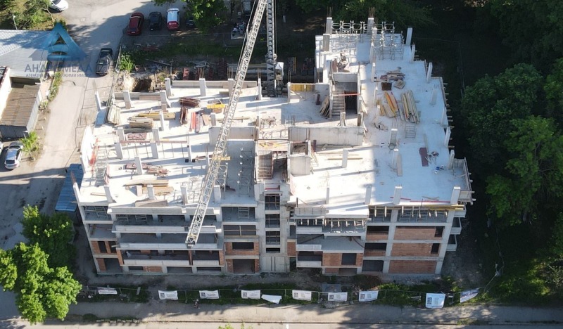 En venta  2 dormitorios Pleven , Storgoziya , 117 metros cuadrados | 59891963
