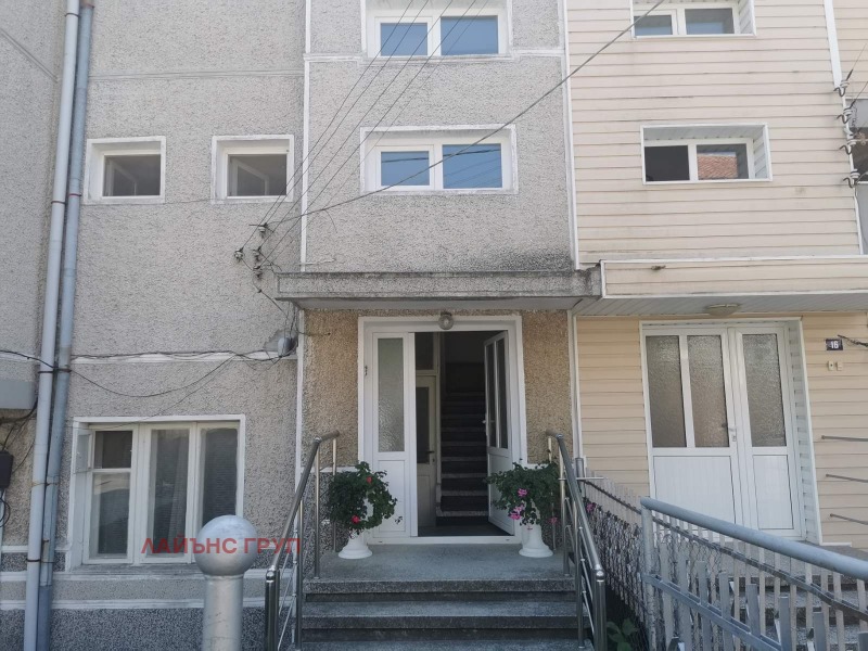 Продава МНОГОСТАЕН, гр. Варна, Виница, снимка 2 - Апартаменти - 52443089