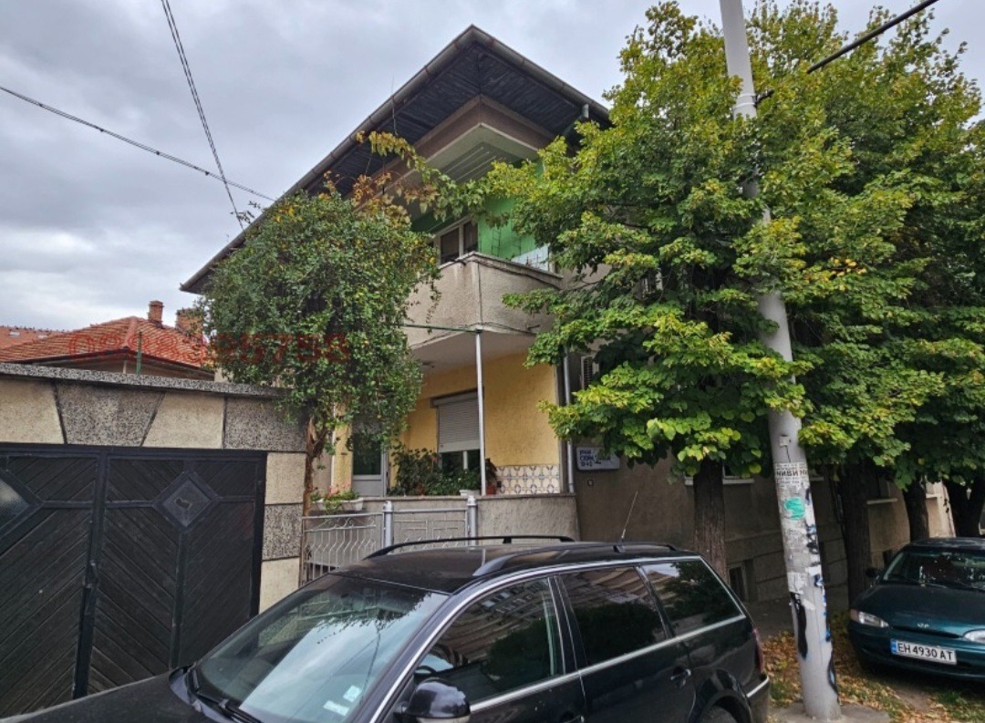 Продава ЕТАЖ ОТ КЪЩА, гр. Плевен, 9-ти квартал, снимка 8 - Етаж от къща - 54050953