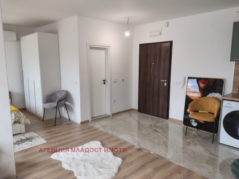 Na prodej  Studio Sofia , Ljulin 2 , 60 m2 | 20352210 - obraz [5]