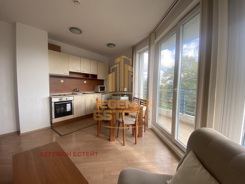 Till salu  2 sovrum region Dobrich , Baltjik , 96 kvm | 83986653