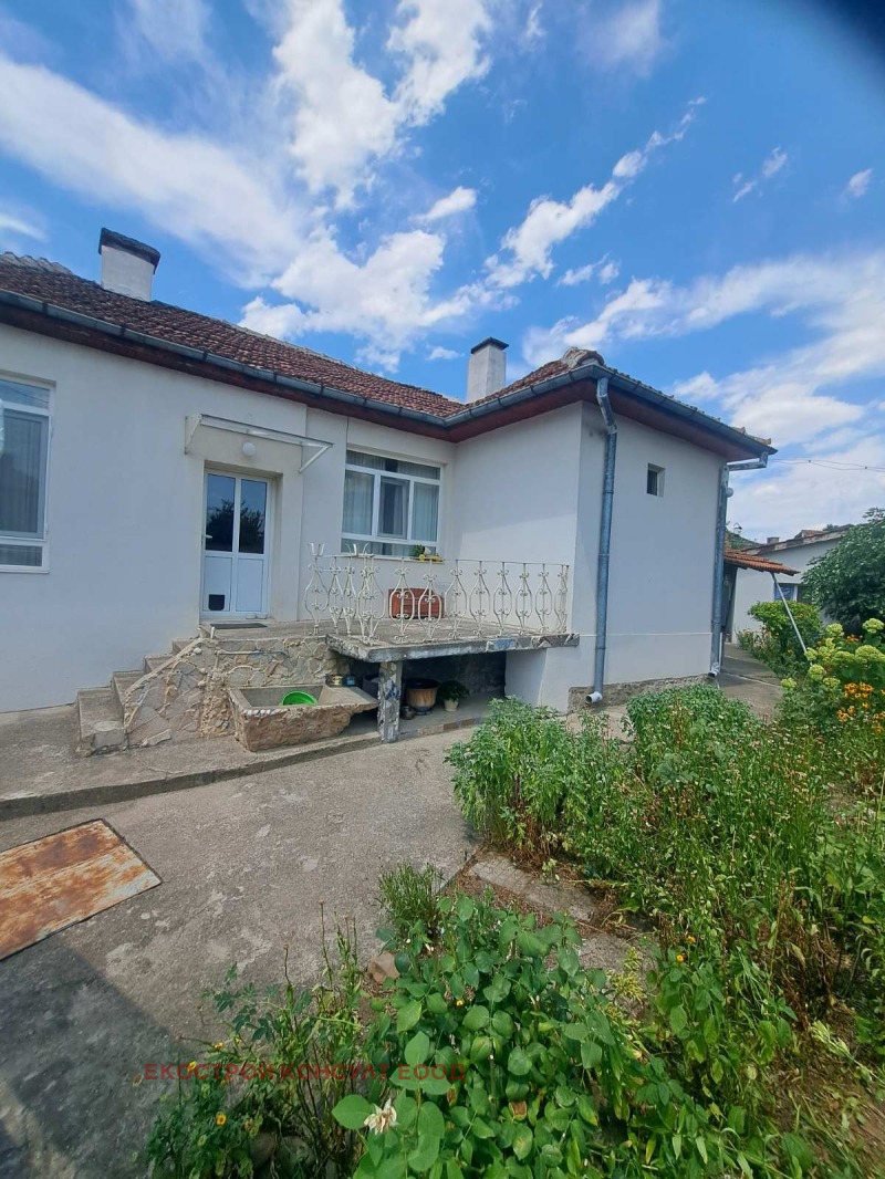 Продава  Къща град Монтана , Идеален център , 100 кв.м | 55723624