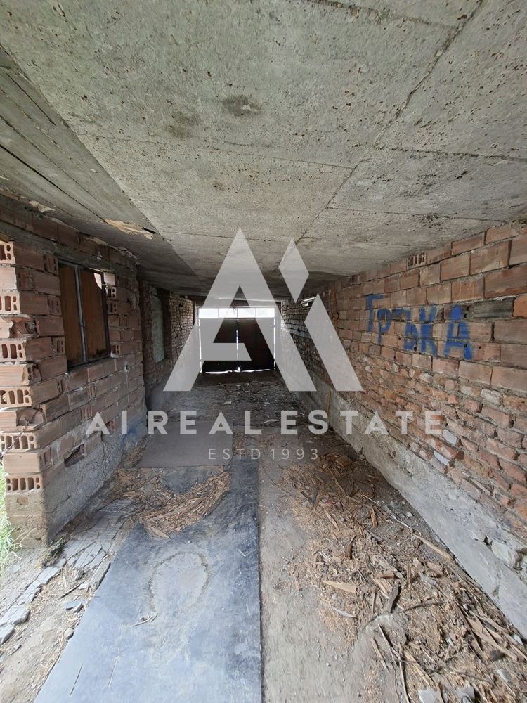 Продава  Къща област Плевен , гр. Долни Дъбник , 185 кв.м | 79700071 - изображение [15]