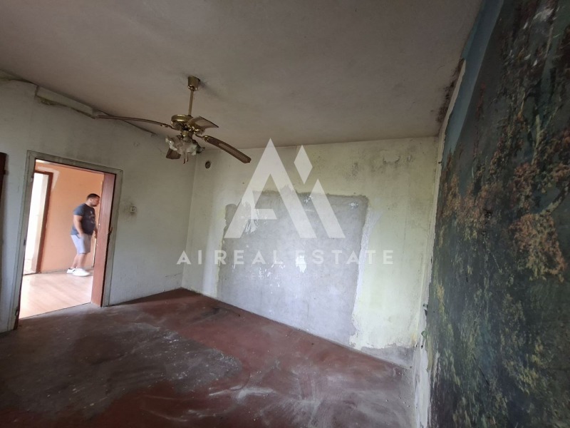 Продава  Къща област Плевен , гр. Долни Дъбник , 185 кв.м | 79700071 - изображение [10]