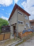 Продава КЪЩА, гр. Батак, област Пазарджик, снимка 1
