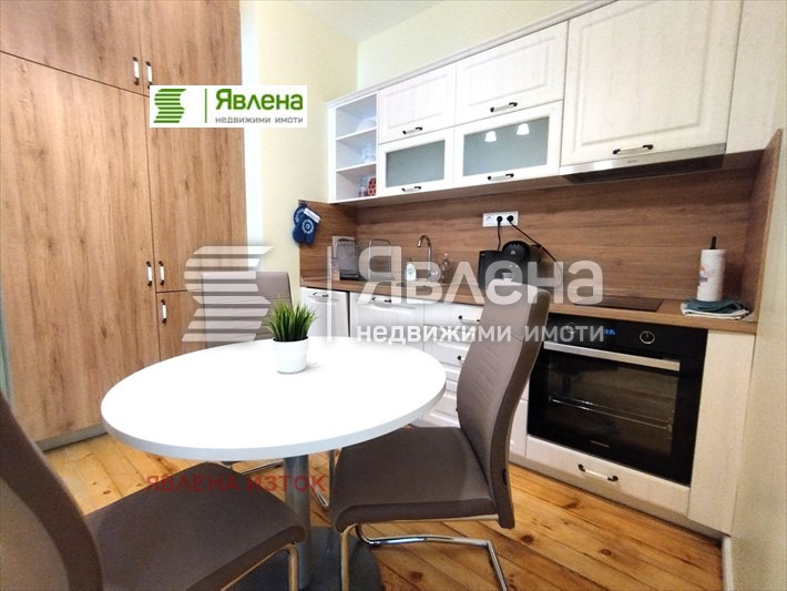 Na prodej  1 ložnice Sofia , Centar , 58 m2 | 51818403 - obraz [3]