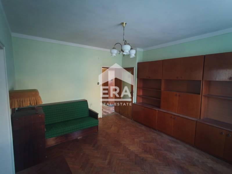 Продава 3-СТАЕН, гр. Ямбол, Диана, снимка 9 - Aпартаменти - 49070662