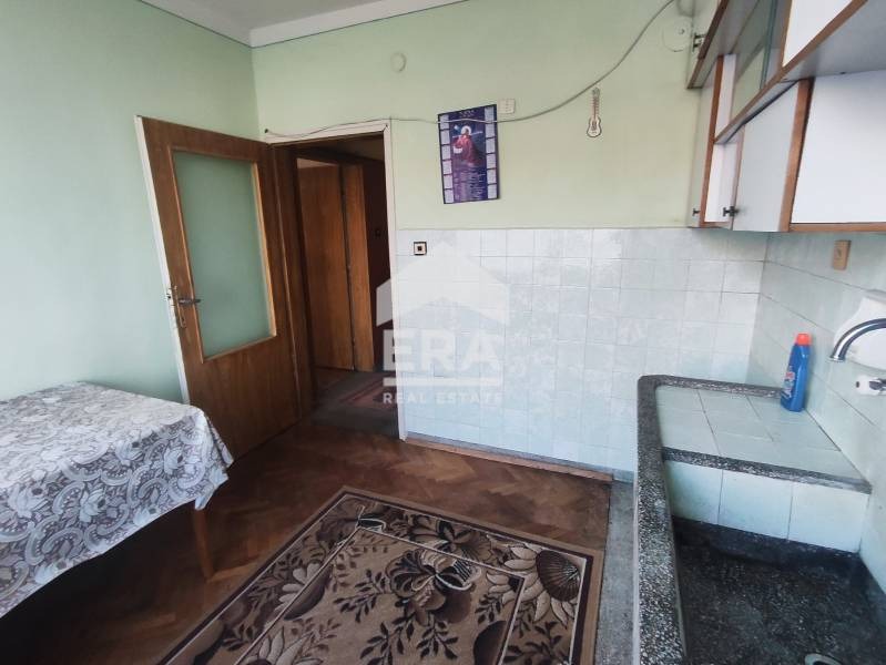 Продава  3-стаен град Ямбол , Диана , 84 кв.м | 44166599 - изображение [3]