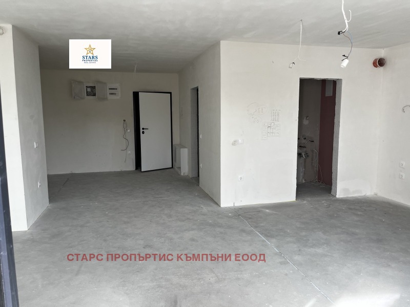 Продава 3-СТАЕН, гр. Варна, Бриз, снимка 3 - Апартаменти - 52802086