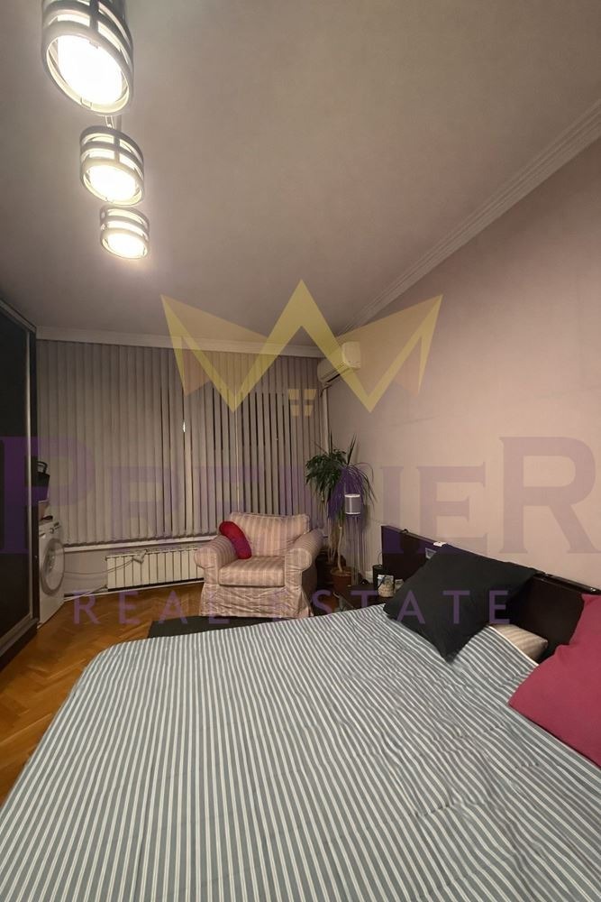 Продава 3-СТАЕН, гр. София, Стрелбище, снимка 3 - Апартаменти - 54737771