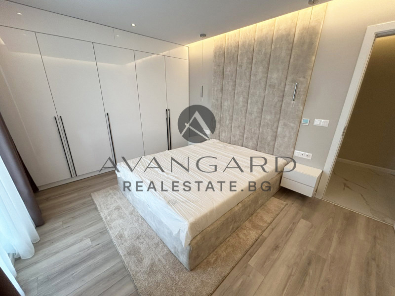 На продаж  3 кімнатна Пловдив , Остромила , 276 кв.м | 90308196 - зображення [15]