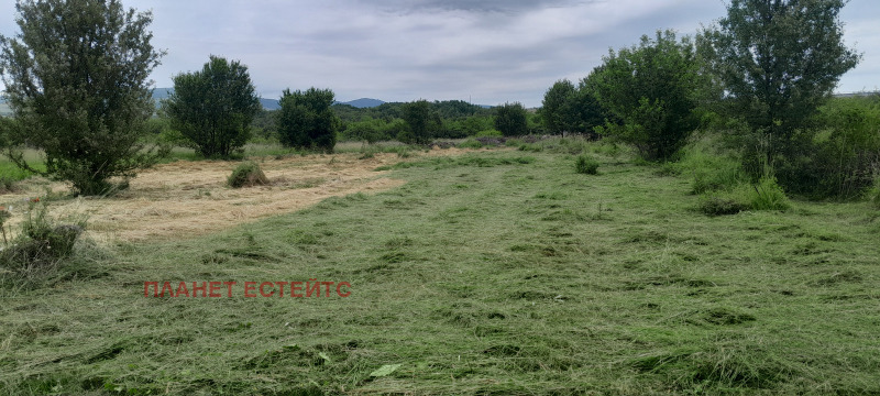 Na prodej  Spiknutí Sofia , Obelja , 2398 m2 | 19356432 - obraz [2]
